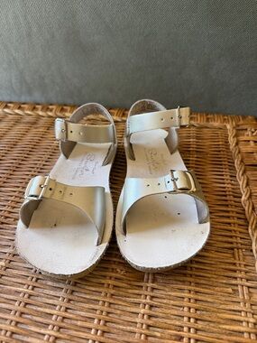 Girls' Metallic Silver Double-Buckle Sandals - Adjustable Comfort